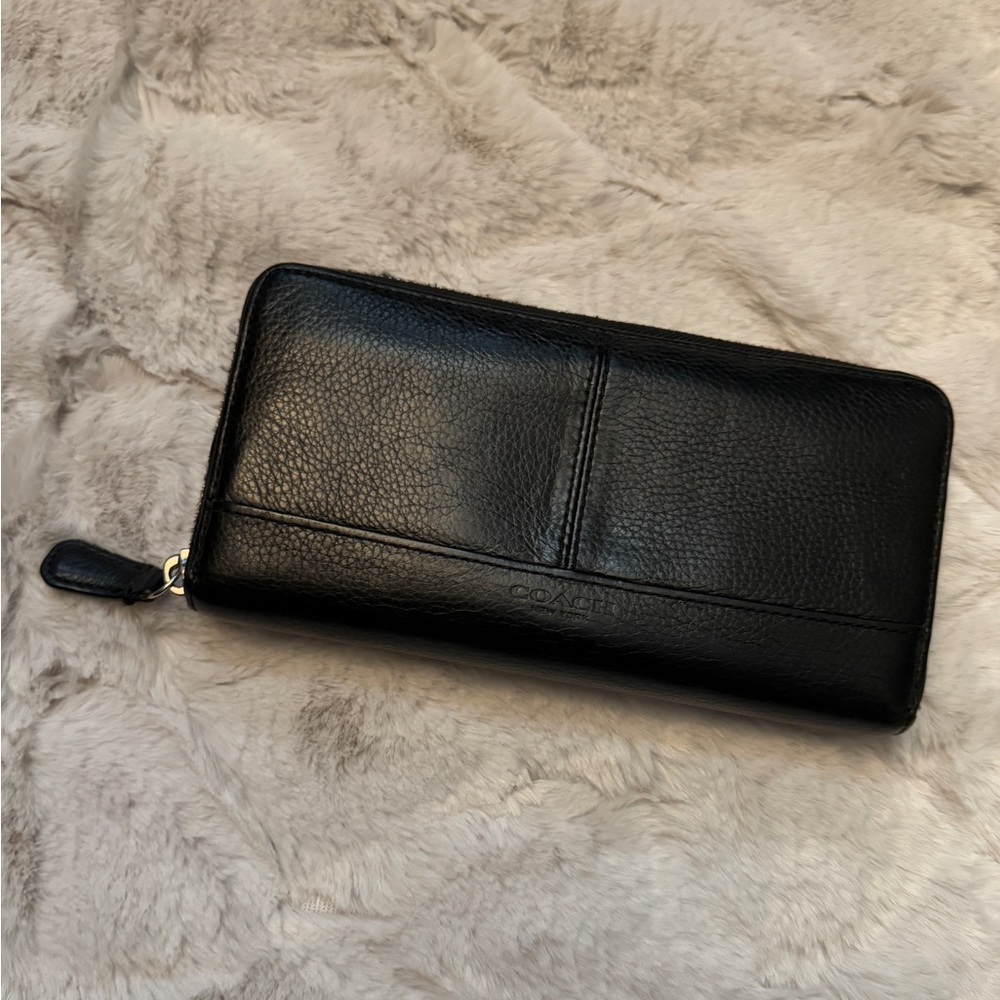 coach accordion zip around wallet